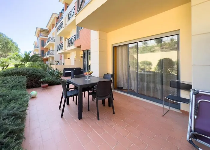 Albufeira Beach Апартаменти Албуфейра